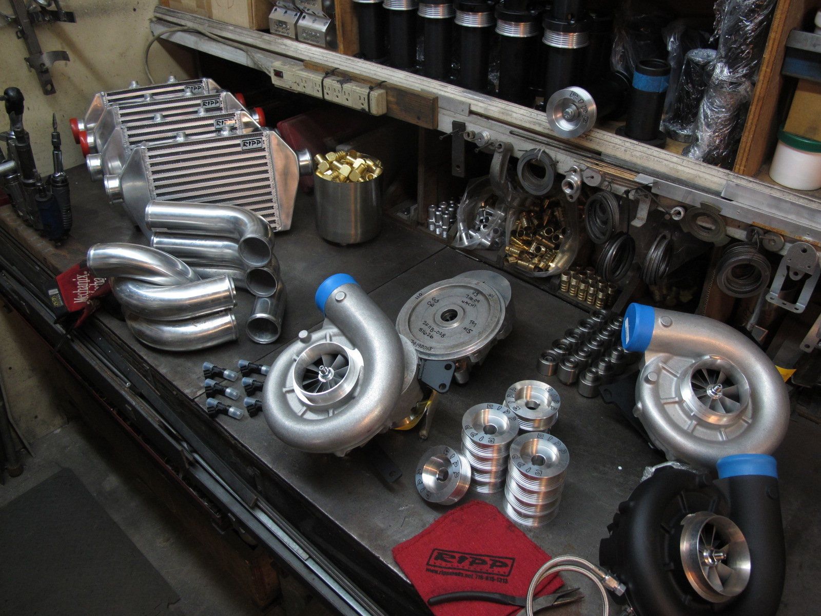 Ripp Superchargers 2011 - 2014 Chrysler 300 3.6L V6 Supercharger Kit