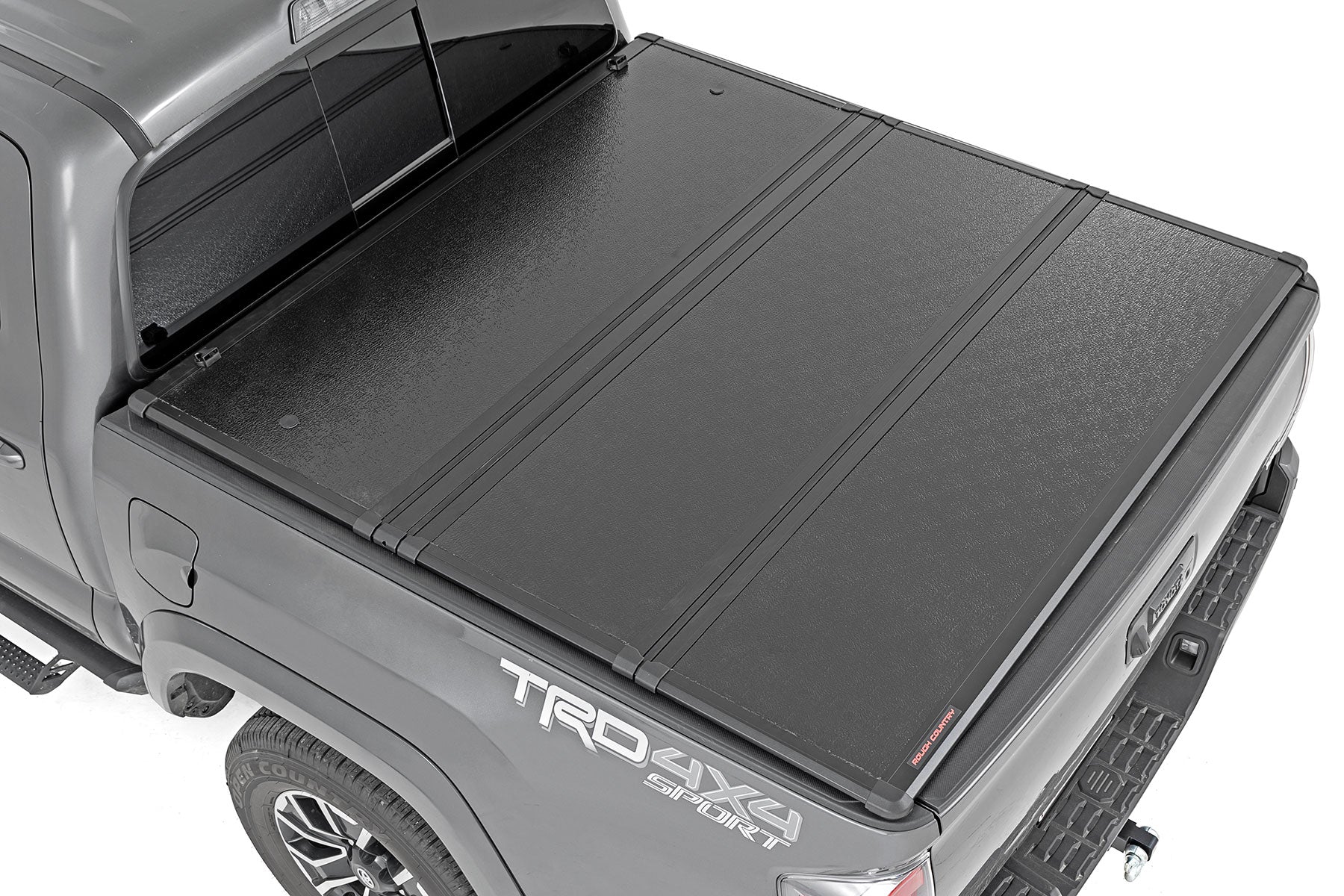 Rough Country 45716501A Tri Fold Aluminum Tonneau Cover for 2016-2023 Toyota Tacoma (5' Bed)