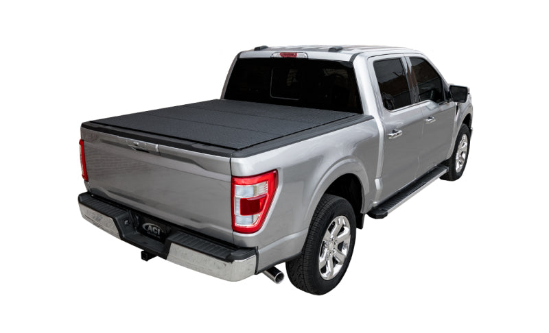 Access LOMAX Tri-Fold Cover 07-17 Toyota Tundra - 5ft 6in Bed (w/Deck Rail)