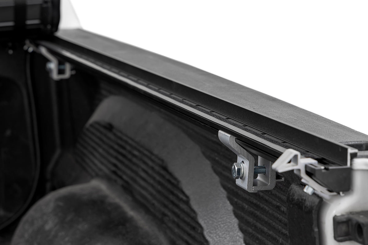 Hard Roll Up Bed Cover | 5'7" Bed | Ram 1500 (09-18)/2500 (09-26)