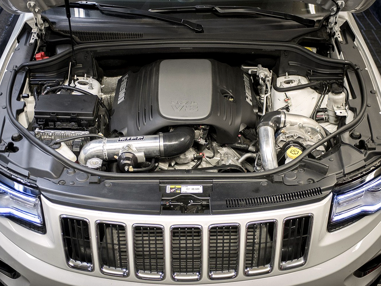 Ripp Superchargers 2011 - 2014 Chrysler 300 3.6L V6 Supercharger Kit