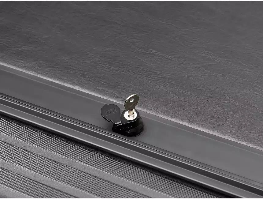 Roll-N-Lock 2024 Toyota Tacoma 6ft M-Series XT Retractable Tonneau Cover