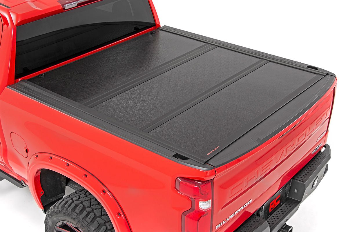 Rough Country 47120580A Low Profile Tri Fold Aluminum Tonneau Cover for 2019-2023 Silverado Sierra 1500 (5' 10" Bed)