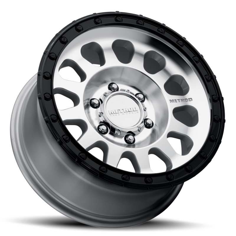 Method MR315 17x8.5 0mm Offset 6x5.5 106.25mm CB Machined Wheel - Gloss Black Lip