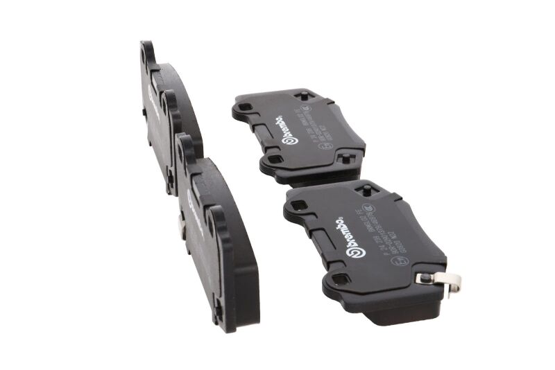 Brembo OE 15-22 Ford Mustang PRIME Low-Met Brake Pad - Rear
