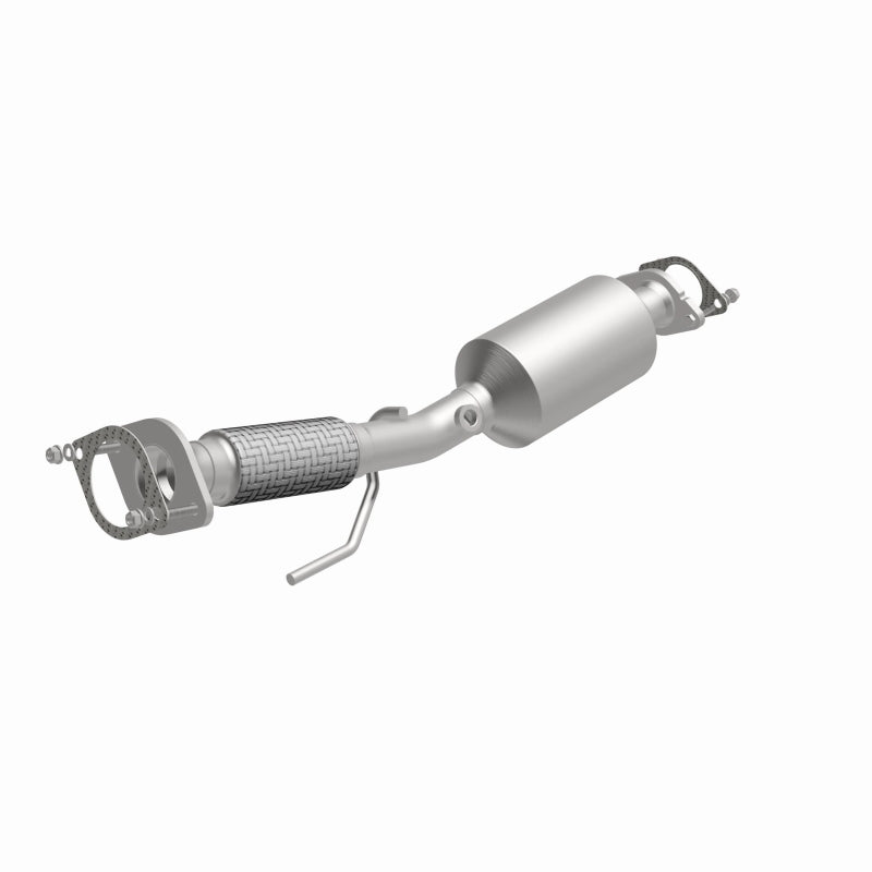 Magnaflow 19-21 Nissan Altima 2.5L Single Underbody Direct Fit Converter