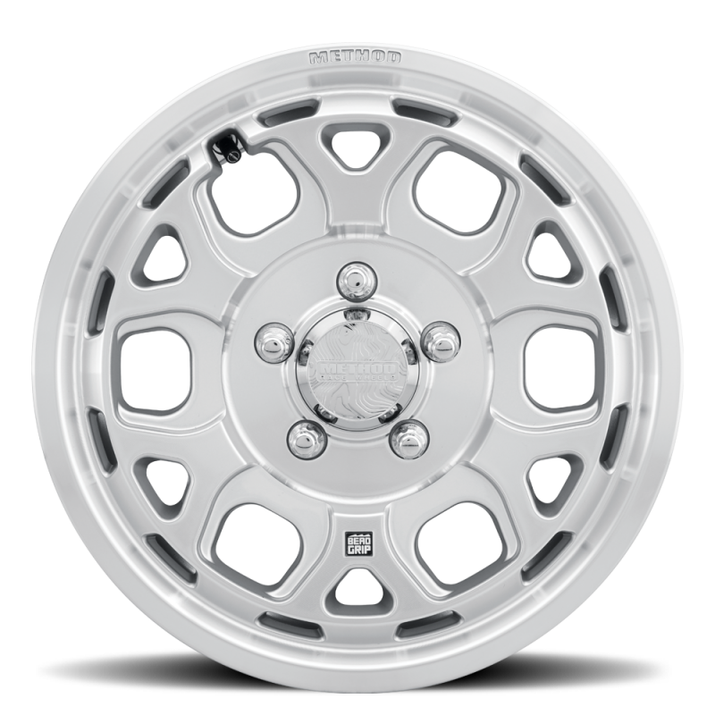 Method MR416 Bead Grip 15x7 / 6x5.5 / 74mm Offset / 78.30mm CB - Machined Clear Coat Wheel