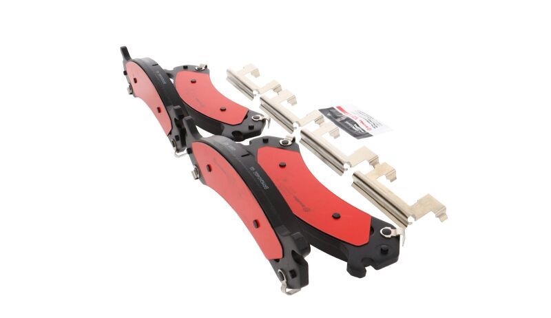 Brembo OE 18-20 Chevrolet Express 3500/GMC Savana 3500 Ceramic Brake Pad - Front