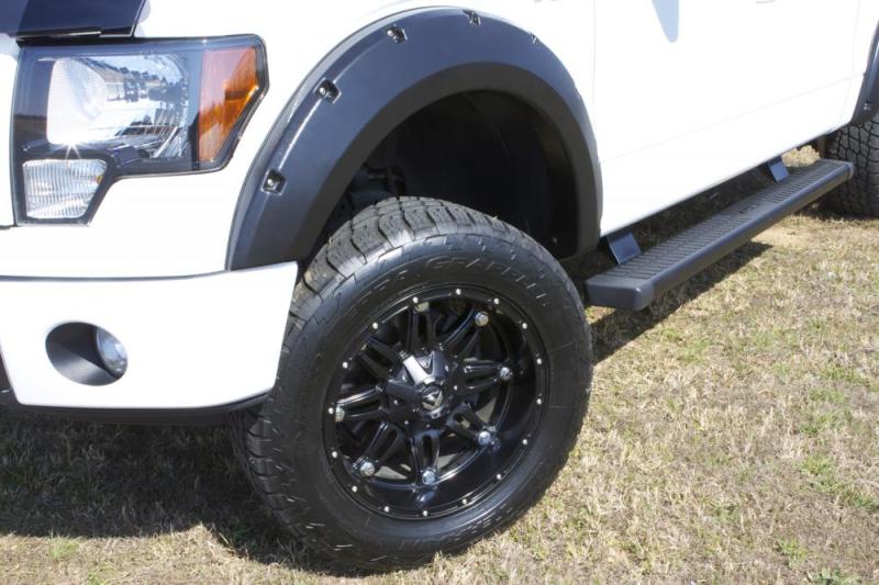 Lund 14-15 Chevy Silverado 1500 RX-Rivet Style Smooth Elite Series Fender Flares - Black (4 Pc.)