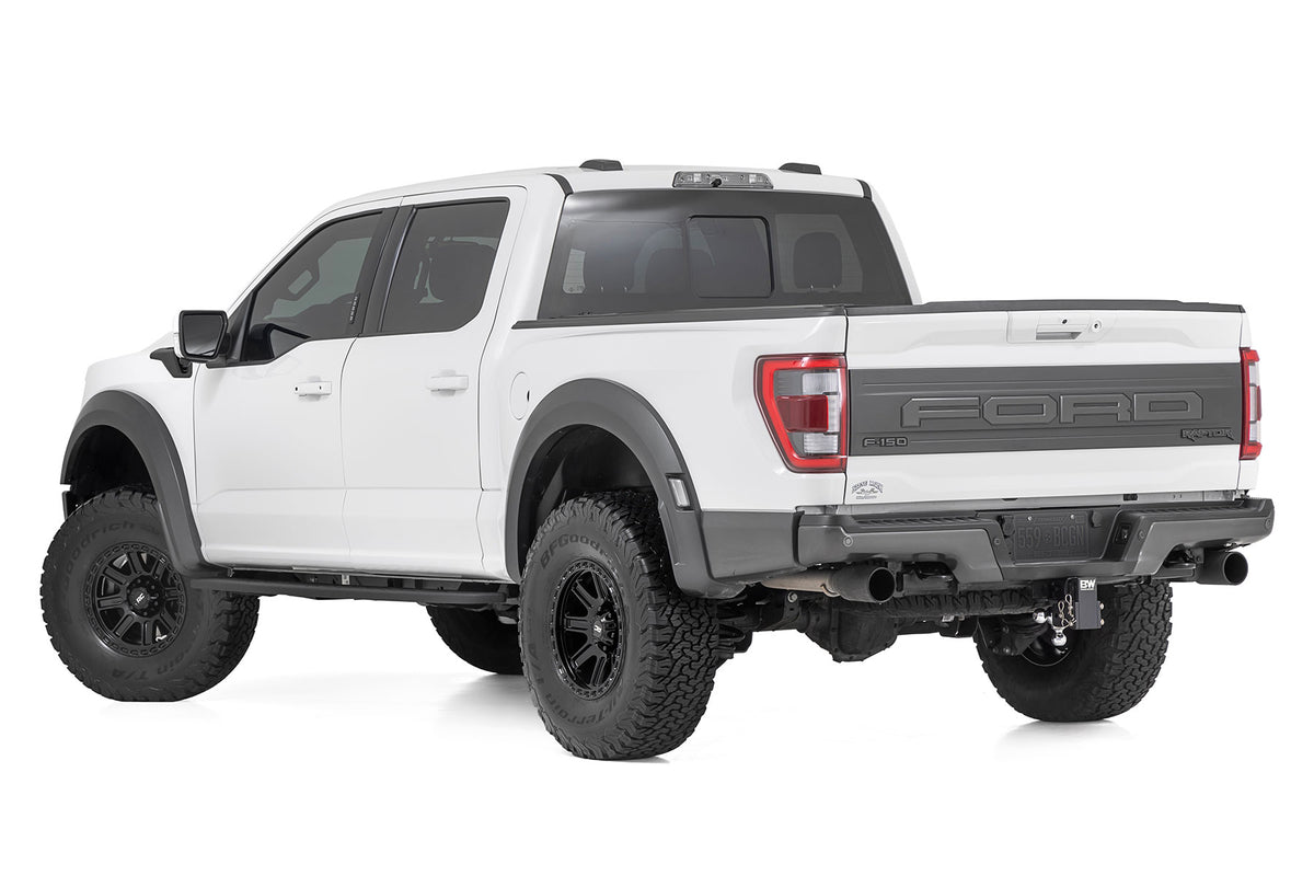 Rough Country 84 Series Wheel | One-Piece | Gloss Black | 15x8 | 5x5.5 | -19mm