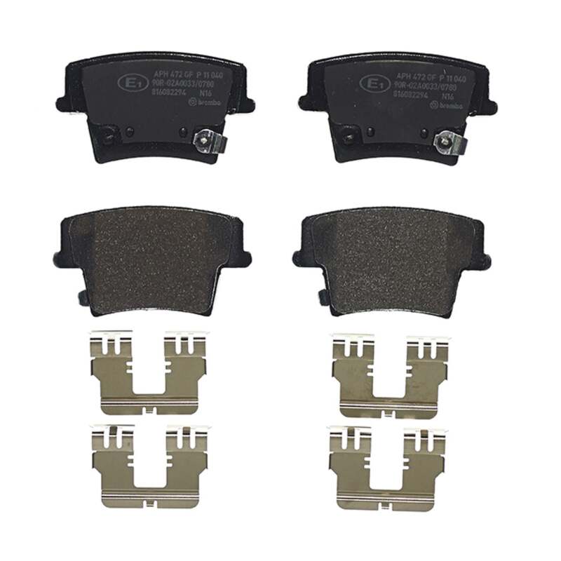 Brembo OE 05-20 Chrysler 300/09-20 Dodge Challenger/06-20 Charger Low-Met Brake Pad - Rear