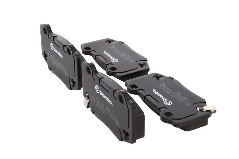 Brembo OE 15-22 Ford Mustang PRIME Low-Met Brake Pad - Rear