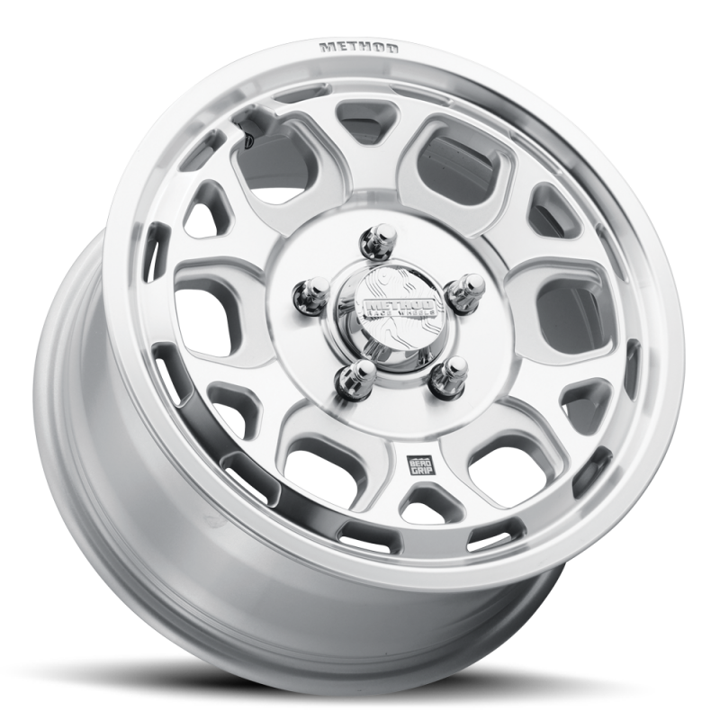 Method MR416 Bead Grip 15x7 / 6x5.5 / 74mm Offset / 78.30mm CB - Machined Clear Coat Wheel