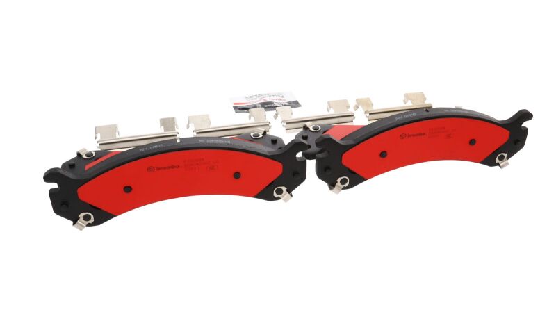 Brembo OE 18-20 Chevrolet Express 3500/GMC Savana 3500 Ceramic Brake Pad - Front