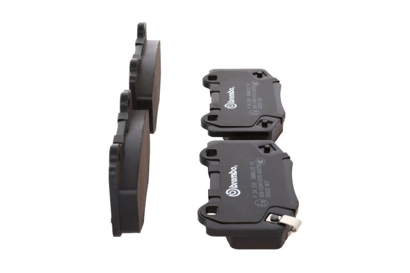 Brembo OE 15-22 Ford Mustang PRIME Low-Met Brake Pad - Rear