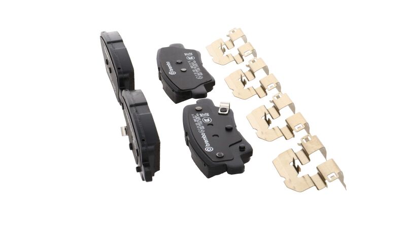 Brembo OE 21-22 Hyundai Accent/19-24 Nexo/2016 Sonata/2019 Sonata PRIME Low-Met Brake Pad - Rear