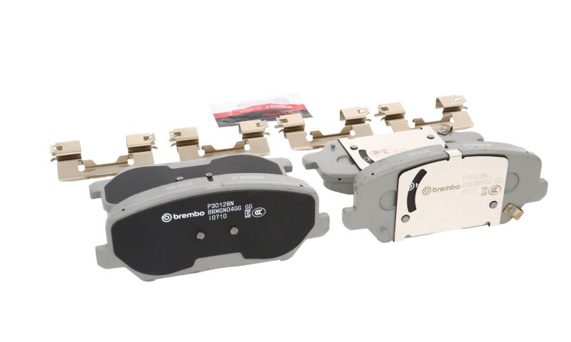Brembo OE 17-19 Kia Cadenza/17-18 Forte/2017 Forte Koup/17-18 Forte5 PRIME Ceramic Brake Pad - Front