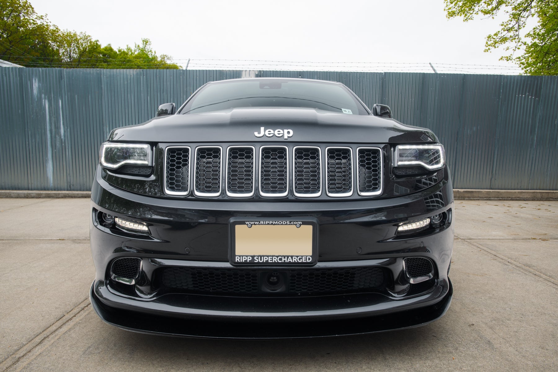 Ripp Superchargers 2016-2018 6.4 SRT JEEP Grand Cherokee - Supercharger Kit