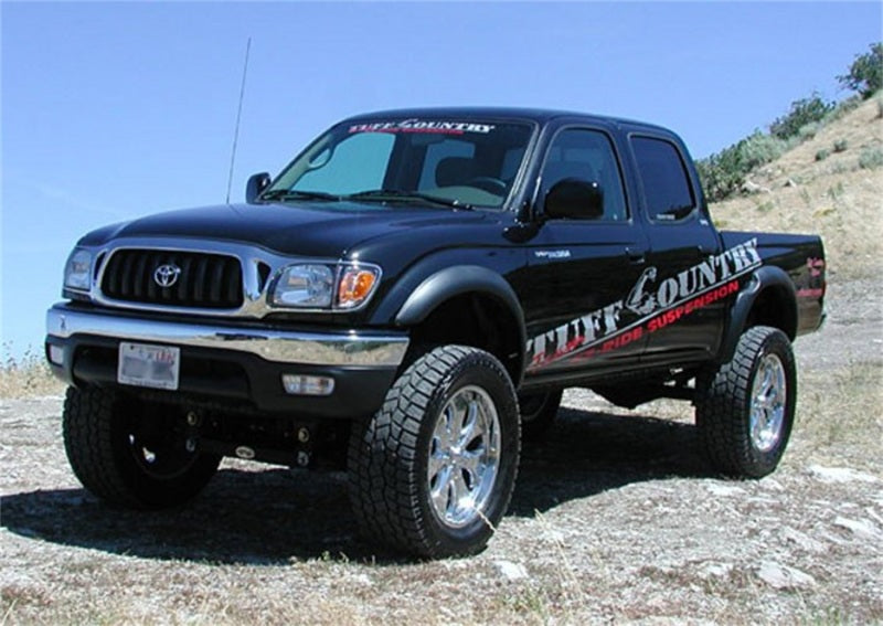 Tuff Country 95-04 Toyota Tacoma 4x4 & PreRunner 5in Lift Kit (No Shocks)