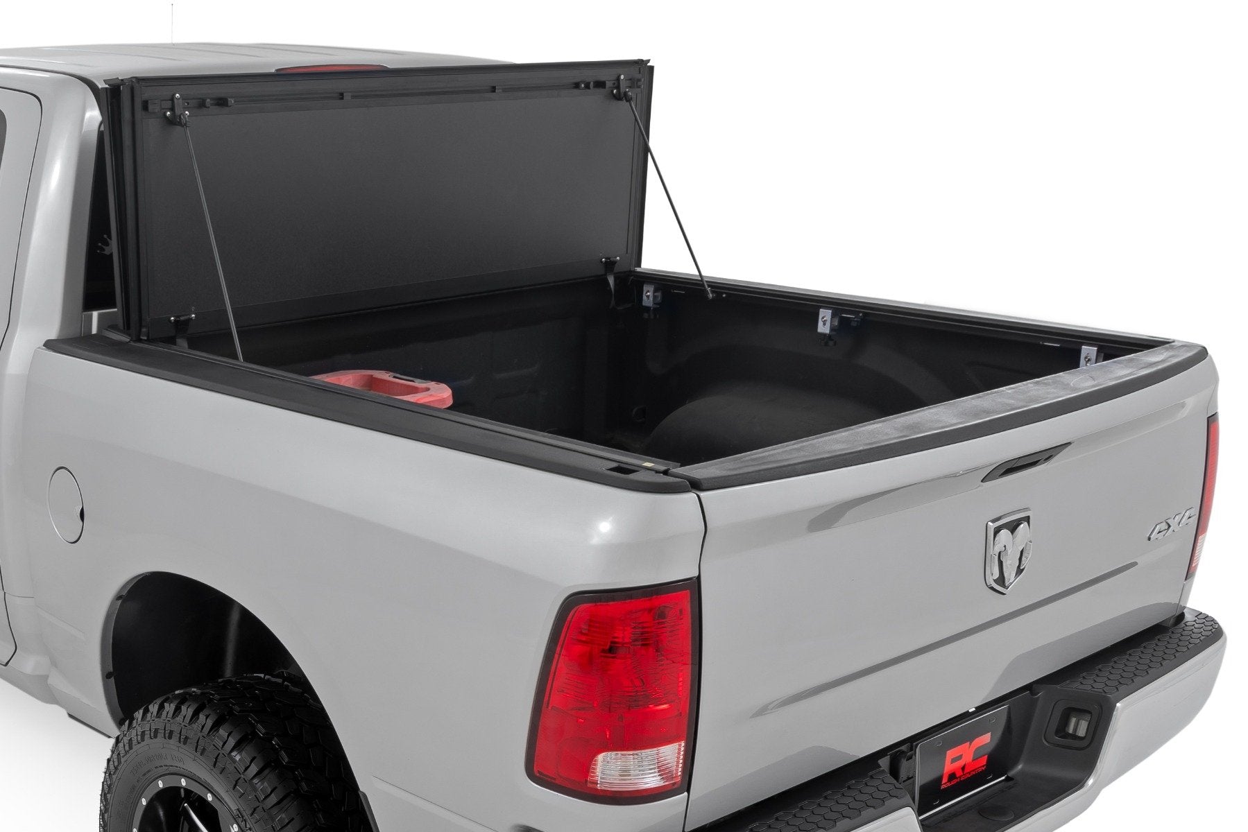 Rough Country 49319550 Tri Fold Aluminum Hard Tonneau Cover for 2009-2018 Ram 1500 (5.7" Bed)