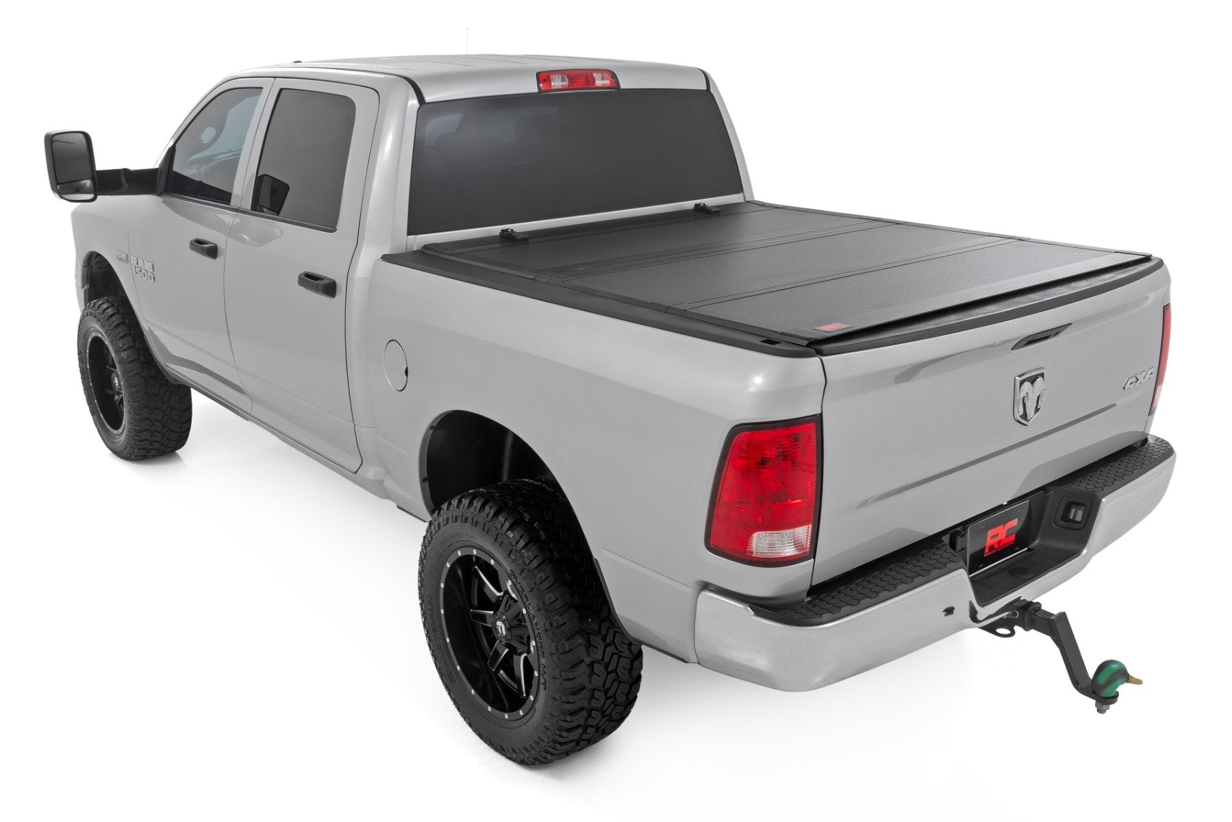 Rough Country 49319550 Tri Fold Aluminum Hard Tonneau Cover for 2009-2018 Ram 1500 (5.7" Bed)