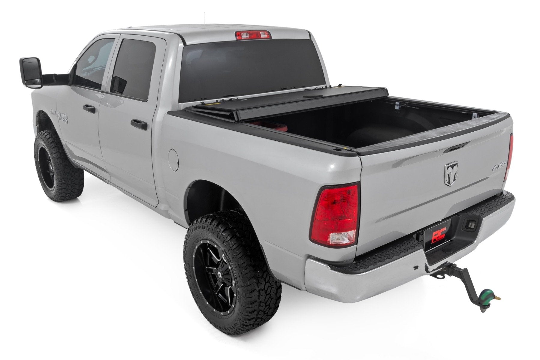 Rough Country 49319550 Tri Fold Aluminum Hard Tonneau Cover for 2009-2018 Ram 1500 (5.7" Bed)