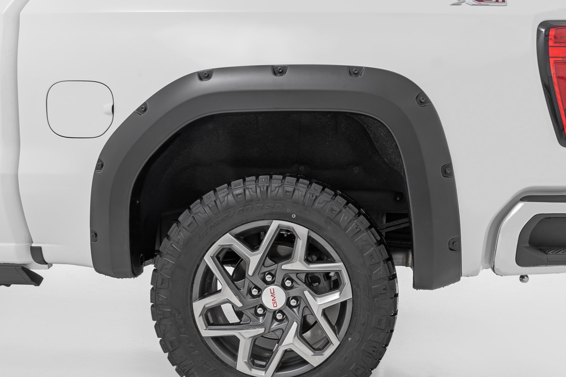 Pocket Fender Flares | GLT Dynamic Blue | GMC Sierra 1500 2WD/4WD (2019-2026)