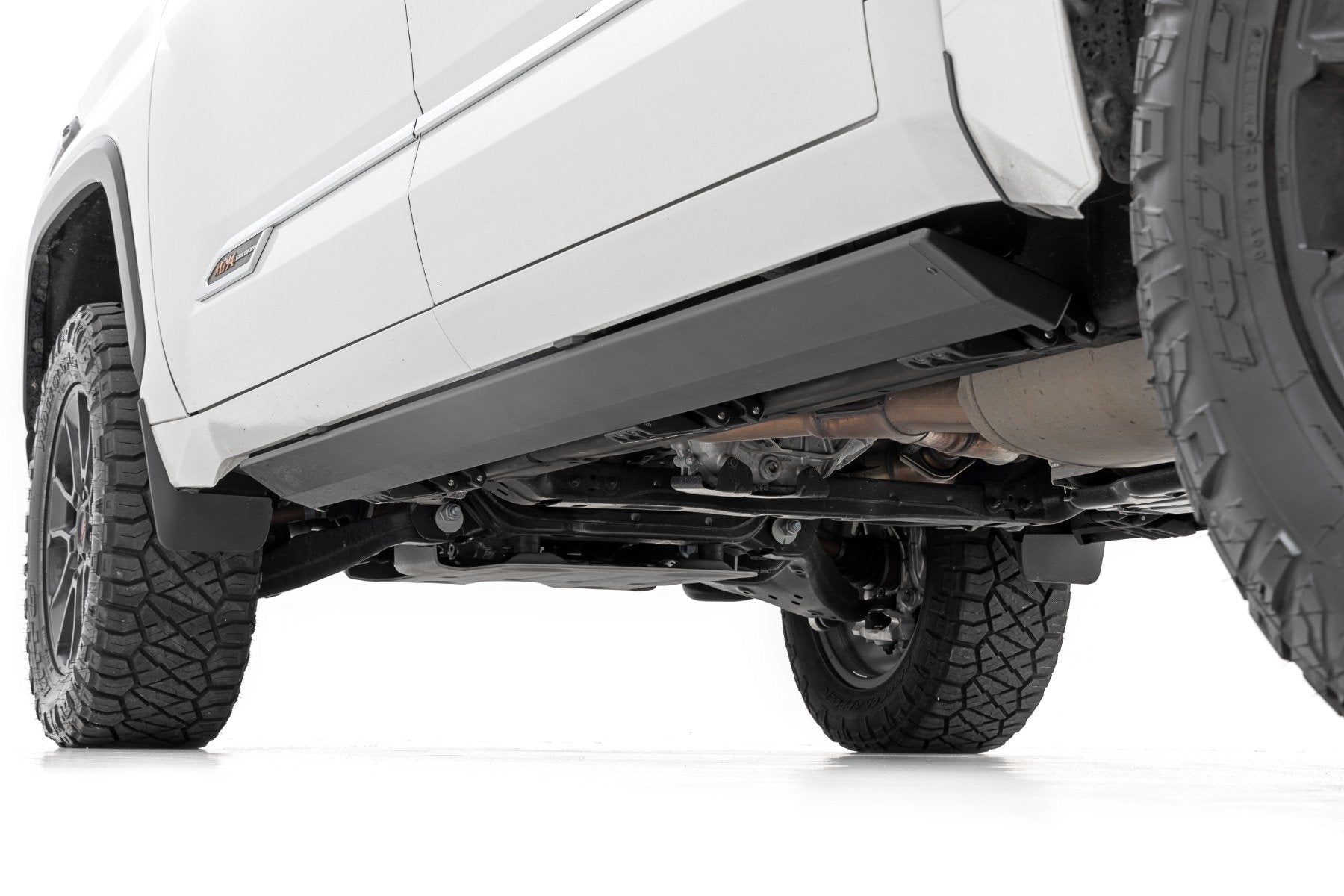 Rough Country Bolt on Power Drop Down Running Boards for 2022-2025 Toyota Tundra