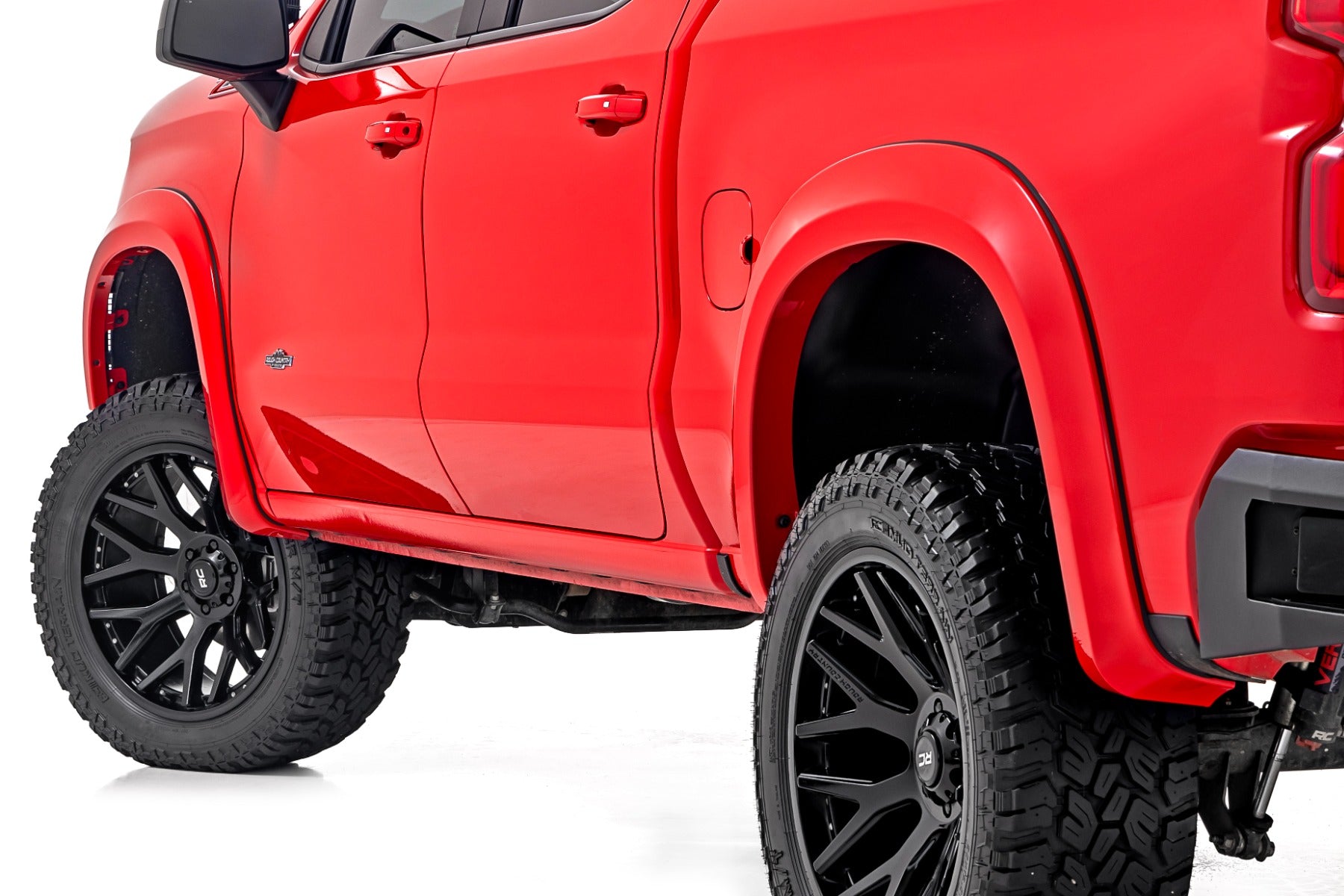 Sport Fender Flares | GJI Shadow Gray | Chevy Silverado 1500 2WD/4WD (19-26)