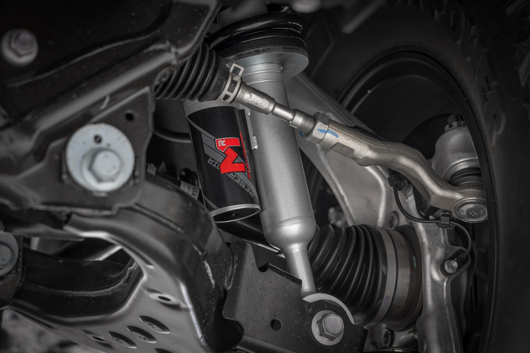 M1R Reservoir Loaded Struts | 2 Inch | Front | Toyota Land Cruiser 4WD (24-26)