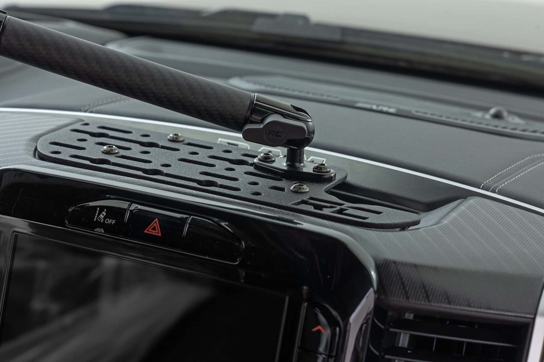 Dash Mount | 8" Mag Safe Mount Kit | 12in Screen | Ram 1500 2WD/4WD (19-26)