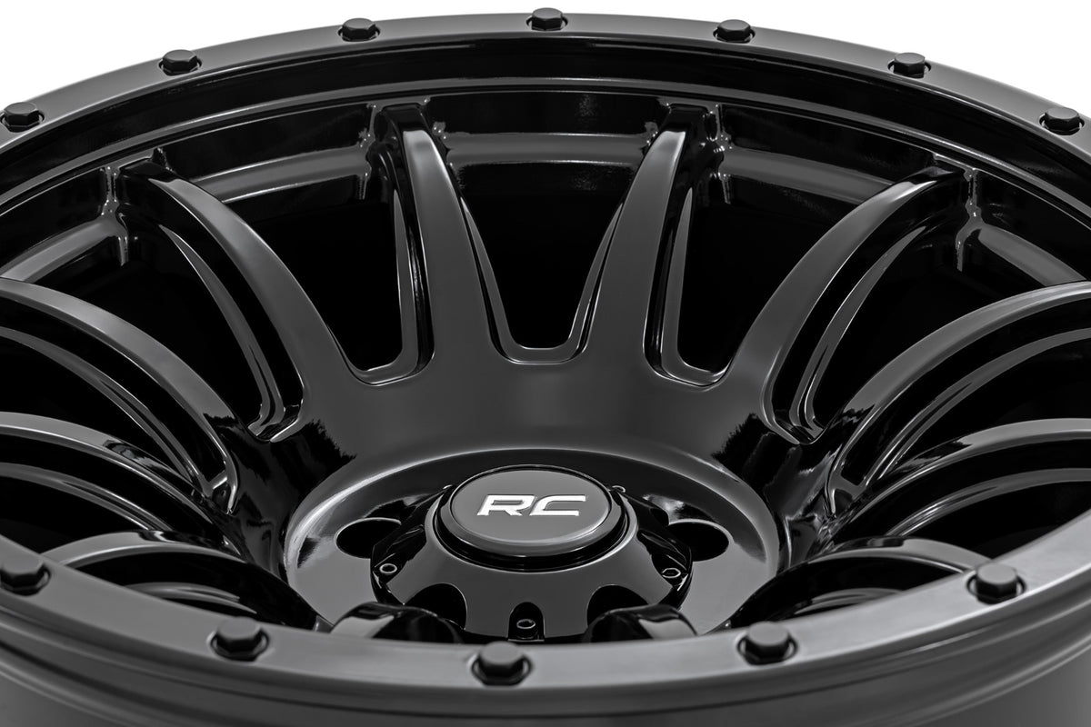 Rough Country 90 Series Wheel | One-Piece | Gloss Black | 18x9 | 6x5.5 | -12mm