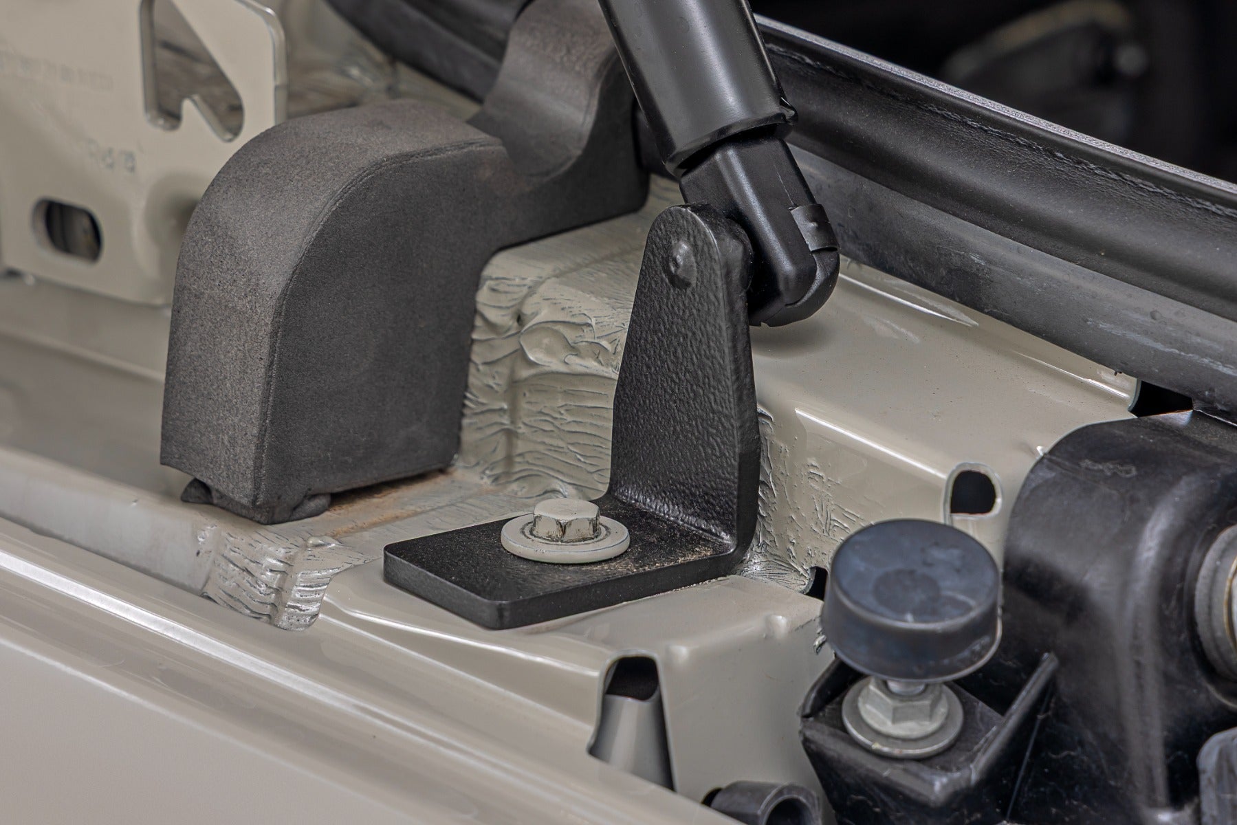 Hood Struts | Mercedes-Benz Sprinter 2500/Sprinter 3500XD  (2019-2026)