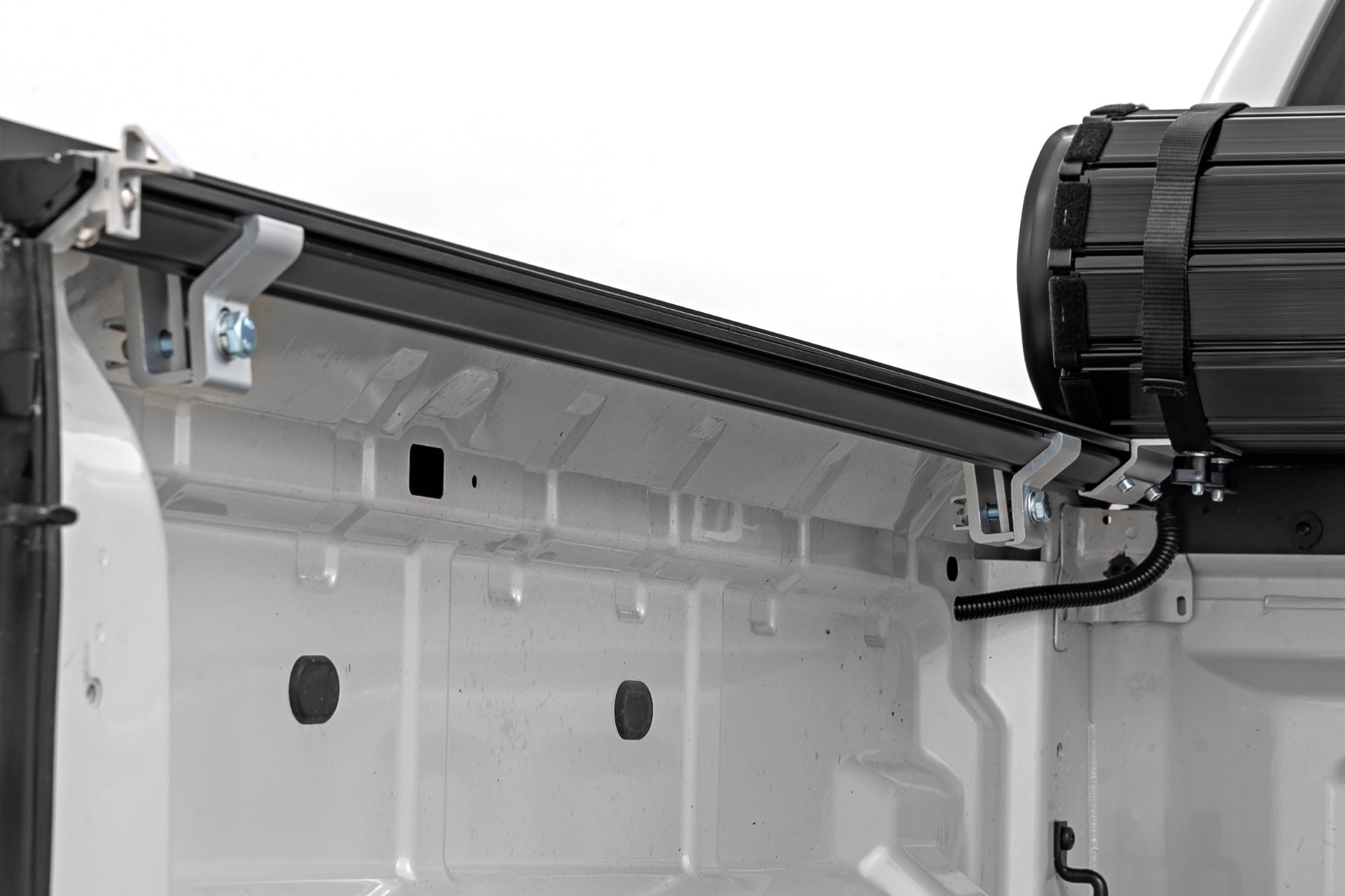 Hard Roll Up Bed Cover | 5' Bed | Ford Ranger 2WD/4WD (2019-2023)