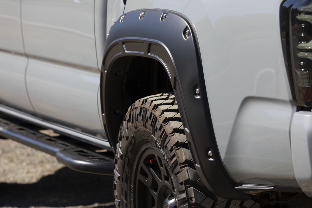 Defender Fender Flares | 089 Wind Chill | Toyota Tacoma 2WD/4WD (2016-2023)