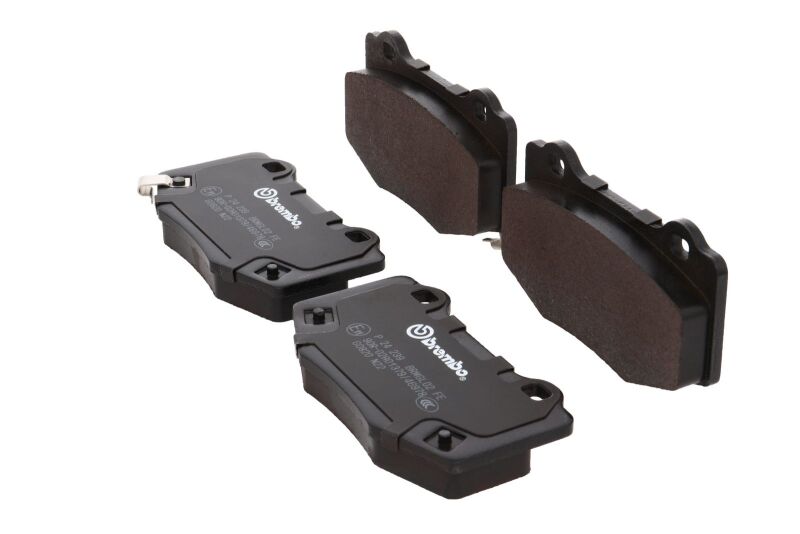 Brembo OE 15-22 Ford Mustang PRIME Low-Met Brake Pad - Rear