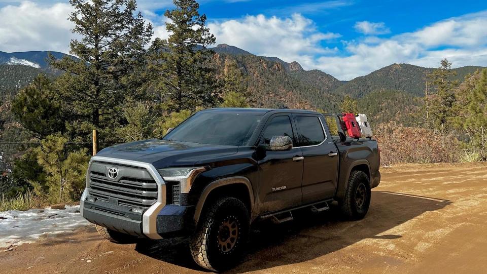 Rough Country 88000_A Leveling Kit 1.75" for 2022-2024 Toyota Tundra 2WD/4WD