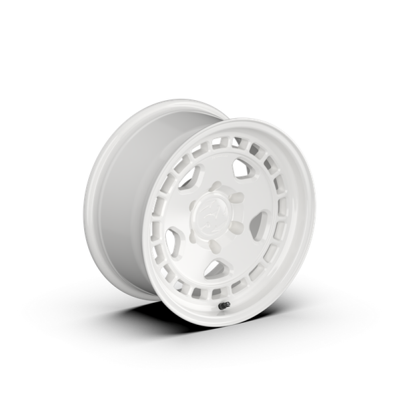 fifteen52 Turbomac HD Classic 17x8.5 / 5x150 BP / 0 ET / 110.3 CB / 4.75 BS / Classic White Wheel