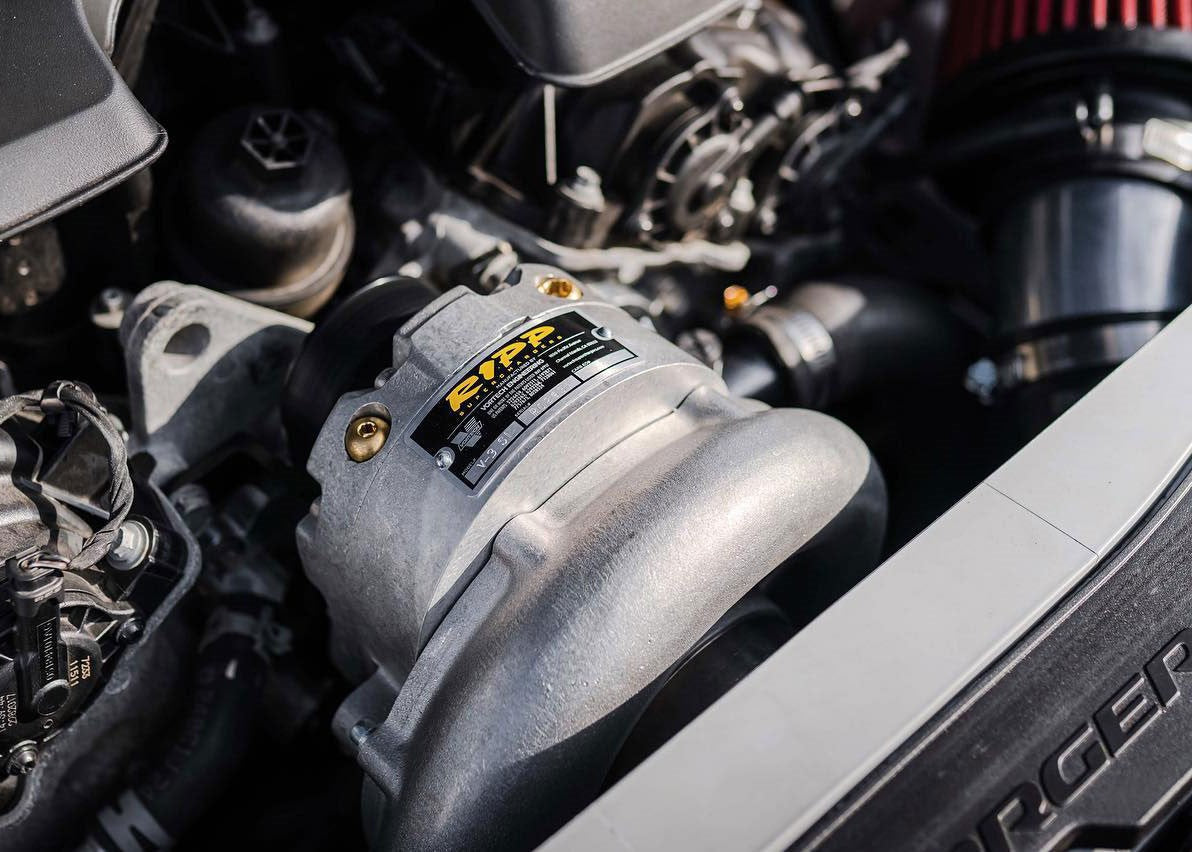 Ripp Superchargers 2011 - 2014 Chrysler 300 3.6L V6 Supercharger Kit