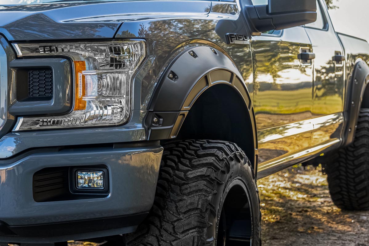 Defender Fender Flares | YZ Oxford White | Ford F-150 2WD/4WD (2015-2020)
