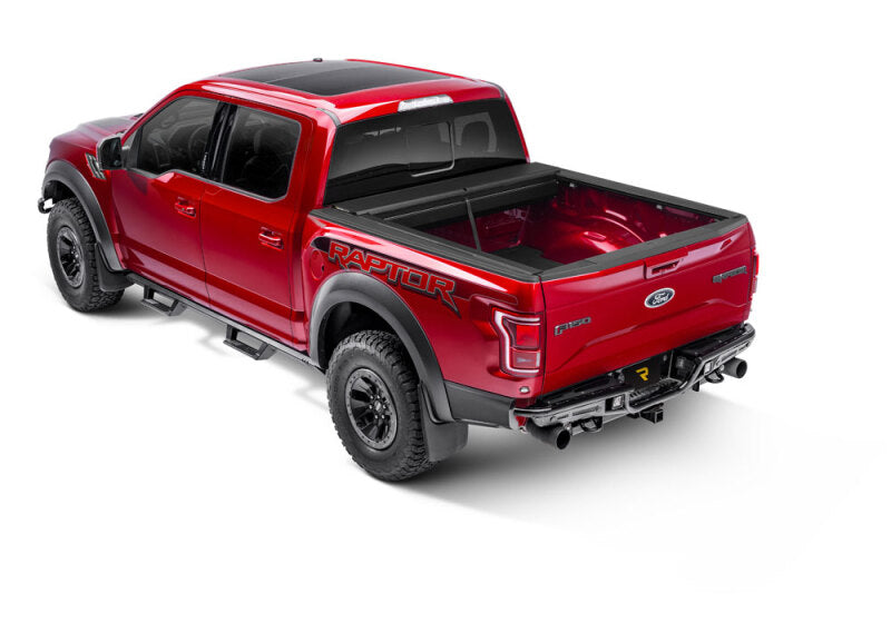 Roll-N-Lock 15-21 Nissan Navara NP300 DC (Spain) 5ft 1in Bed M-Series Tonneau Cover