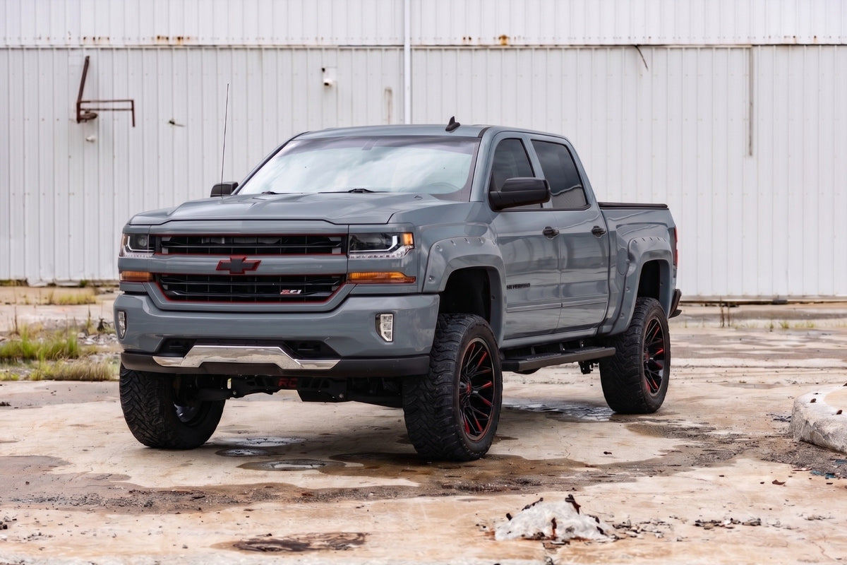 Pocket Fender Flares | 6'7" & 8' Bed | G1C Overcast | Chevy Silverado 1500 (14-18)/2500HD