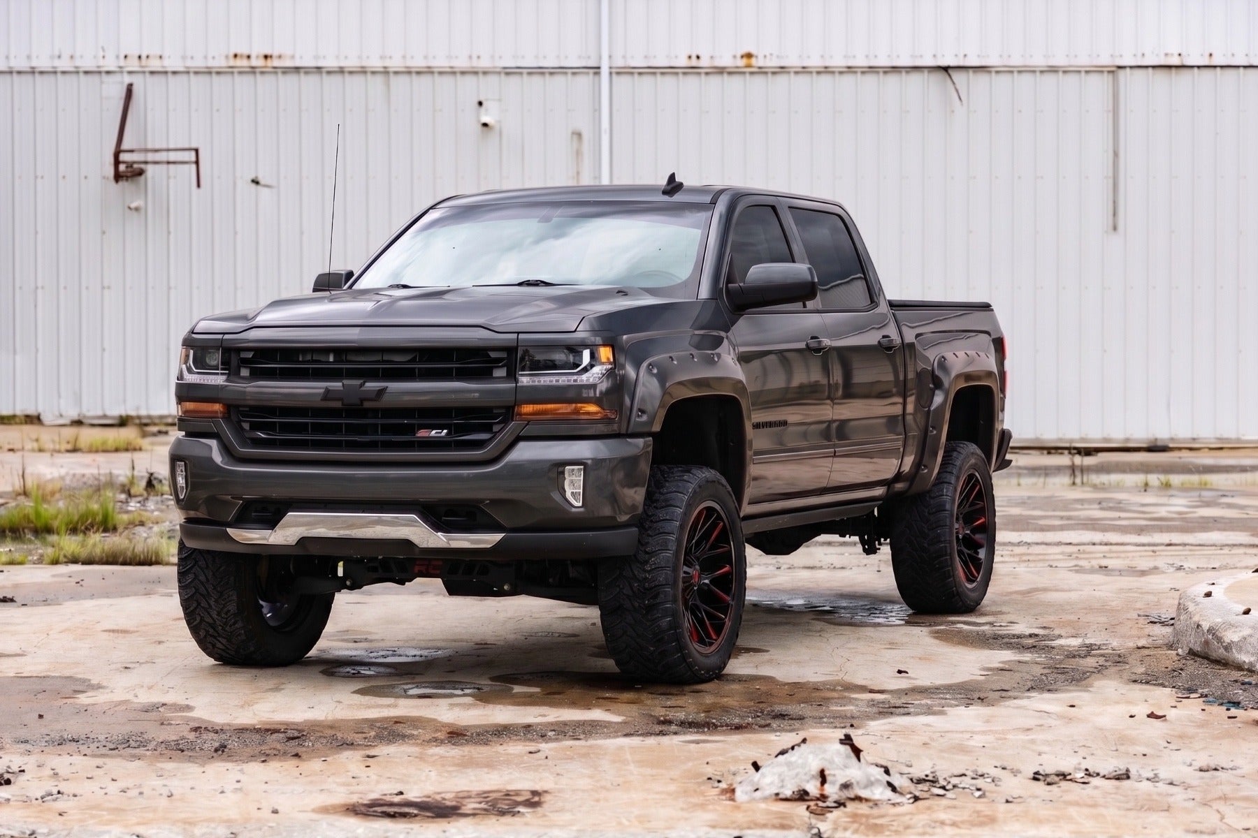 Pocket Fender Flares | 6'7" & 8' Bed | GJI Shadow Gray | Chevy Silverado 1500 (14-18)/2500HD