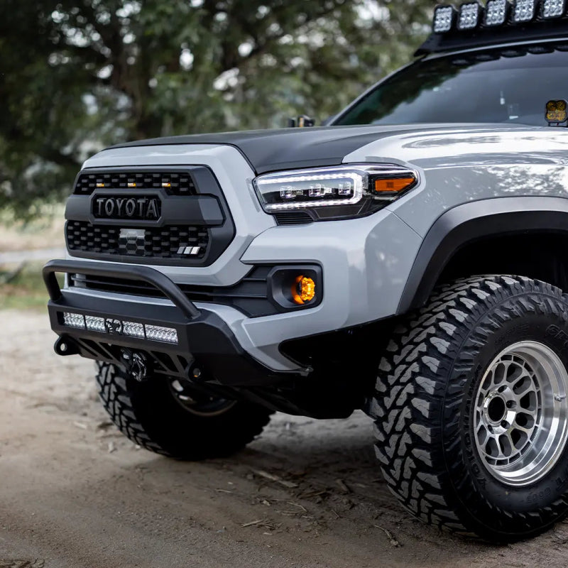 Cali Raised 16-23 Toyota Tacoma Stealth Bumper - Bull Bar / 32In Led Bar Spot W/ Tall Switch