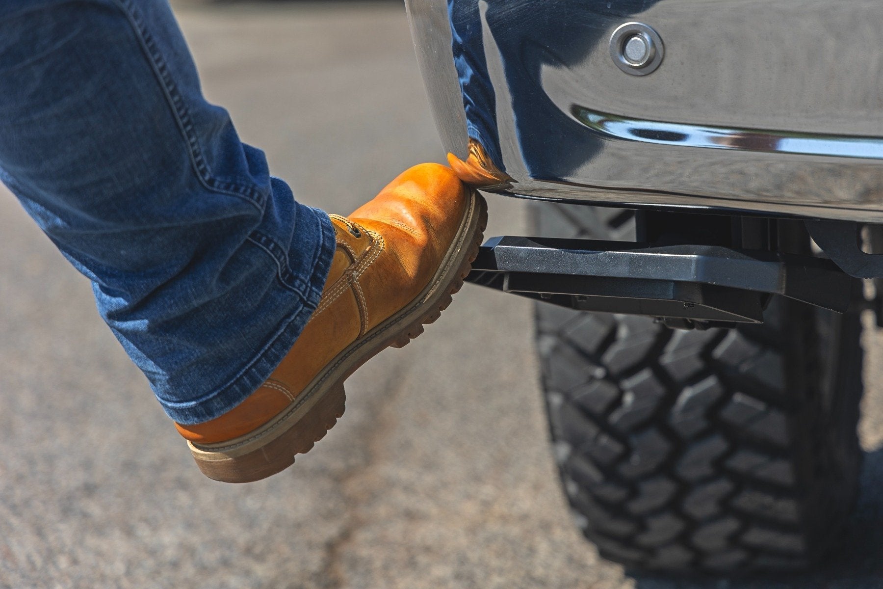 Rough Country Retractable Truck Bed Step for 2010-2018 Ram 1500