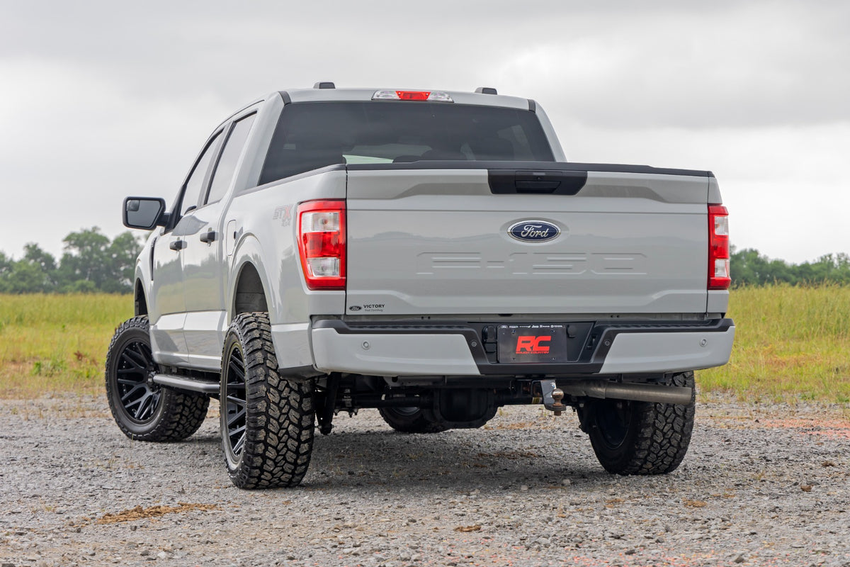 OV2 Running Boards | Side Step Bars | Crew Cab | Ford F-150/Lightning/F-250/F-350 (15-26)