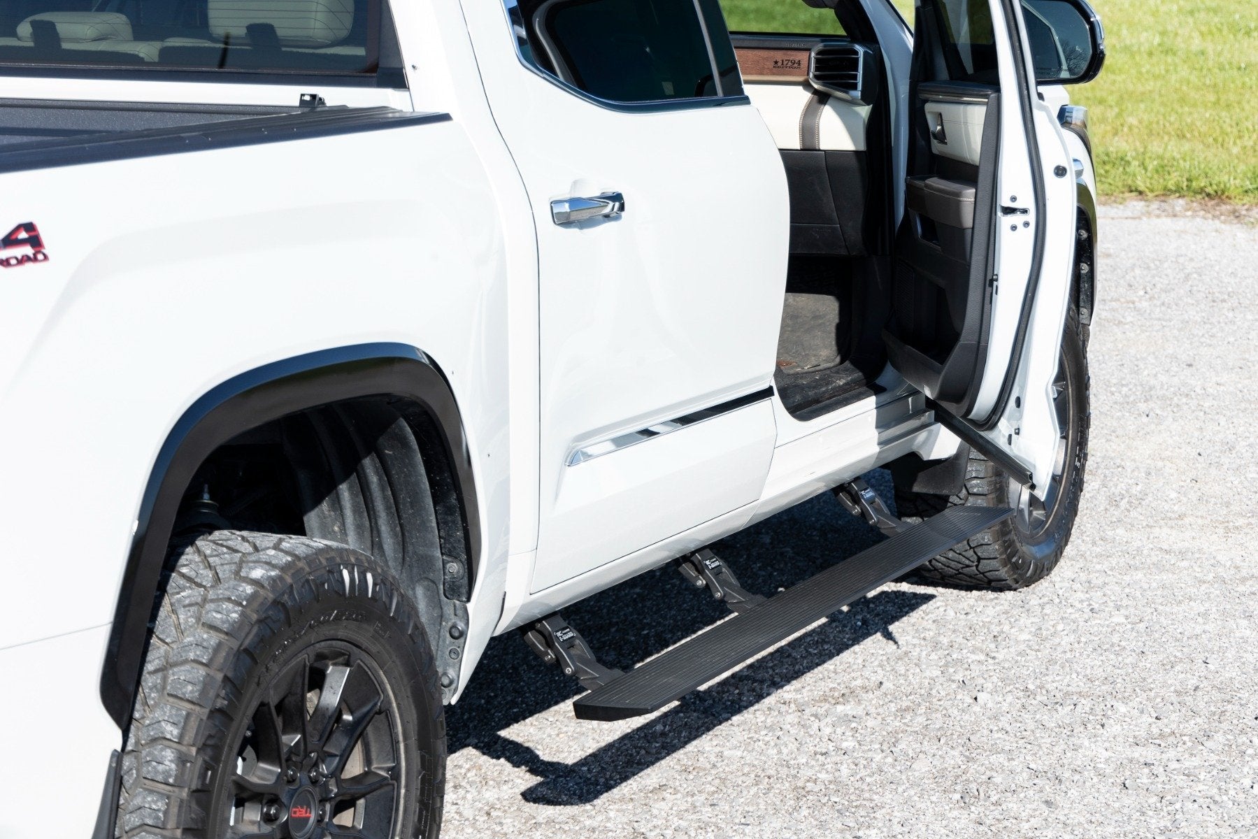 Rough Country Bolt on Power Drop Down Running Boards for 2022-2025 Toyota Tundra