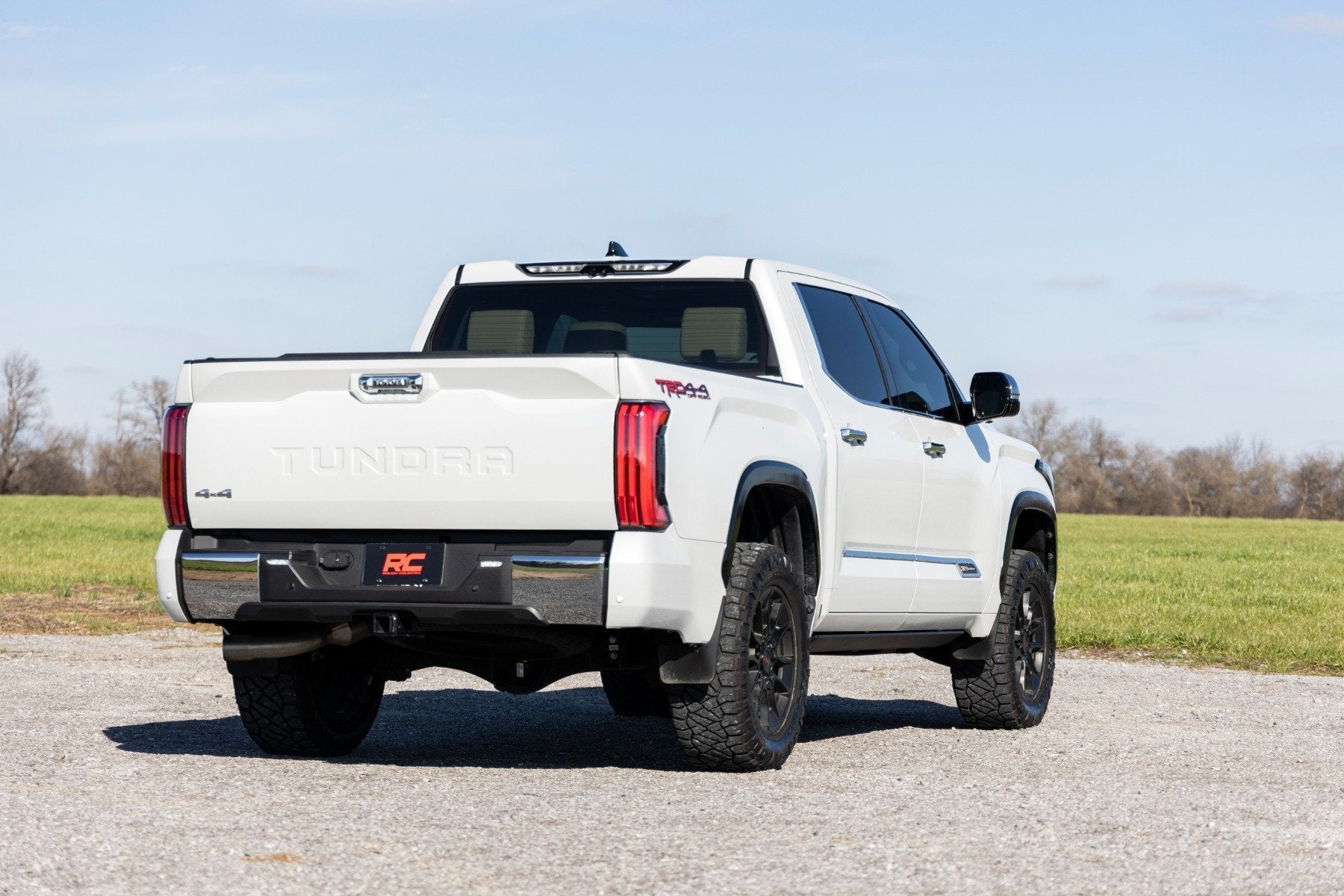 Rough Country Bolt on Power Drop Down Running Boards for 2022-2025 Toyota Tundra