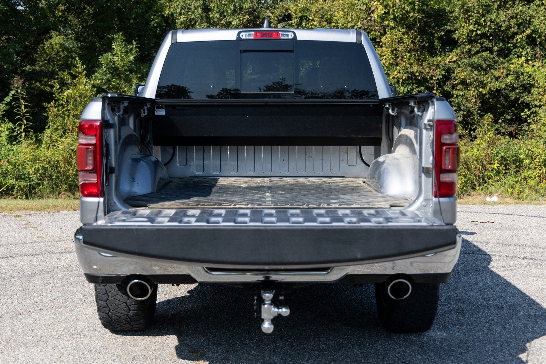 Rough Country Powered Electric Retractable Tonneau Cover for 2019-2026 Ram 1500 - 5' 7" Bed