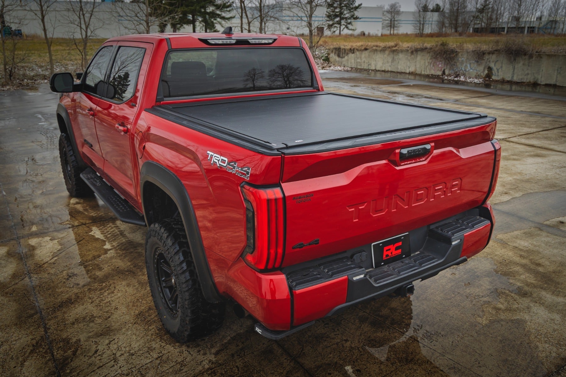 RC Powered Electric Retractable T-Slot Tonneau Cover for 2022-2026 Toyota Tundra Short Bed
